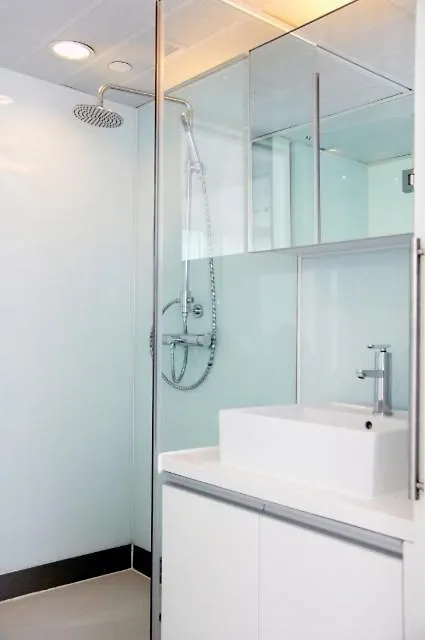 Equinox Mercury Serviced Apartments Hong Kong 3*,