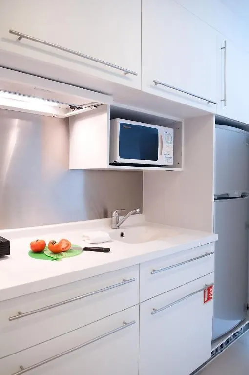 *** Aparthotel Equinox Mercury Serviced Apartments Hong Kong China